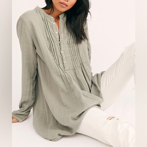 BNWT Calypso St. Barth Blouse with Pockets. - Picture 6 of 10